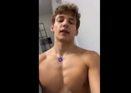 Twink from North Dakota jerks off and shows asshole
